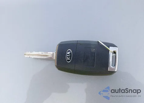 2018 Kia Forte Lx из США, поврежденный, VIN 3KPFK4A78JE273638